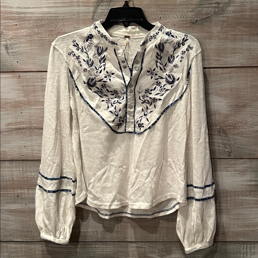 NWOT FREE PEOPLE SUNDANCE KID WESTERN HENLEY TOP size XS - Picture 4 of 11
